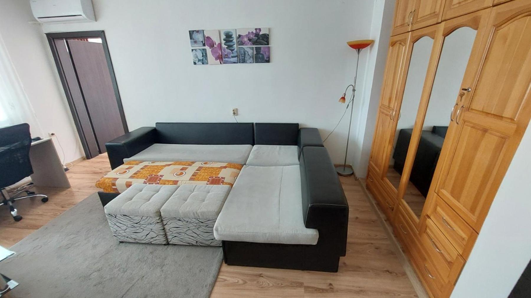 3 Rooms Apartment, Top Center, 1St Floor, Aubg, Free Parking, Pc I5 Ssd, 3 Led Tvs 200 Channels, Wifi, Terrace, Easy-Late Check-In, Stay Before Greece Blagoevgrad Esterno foto