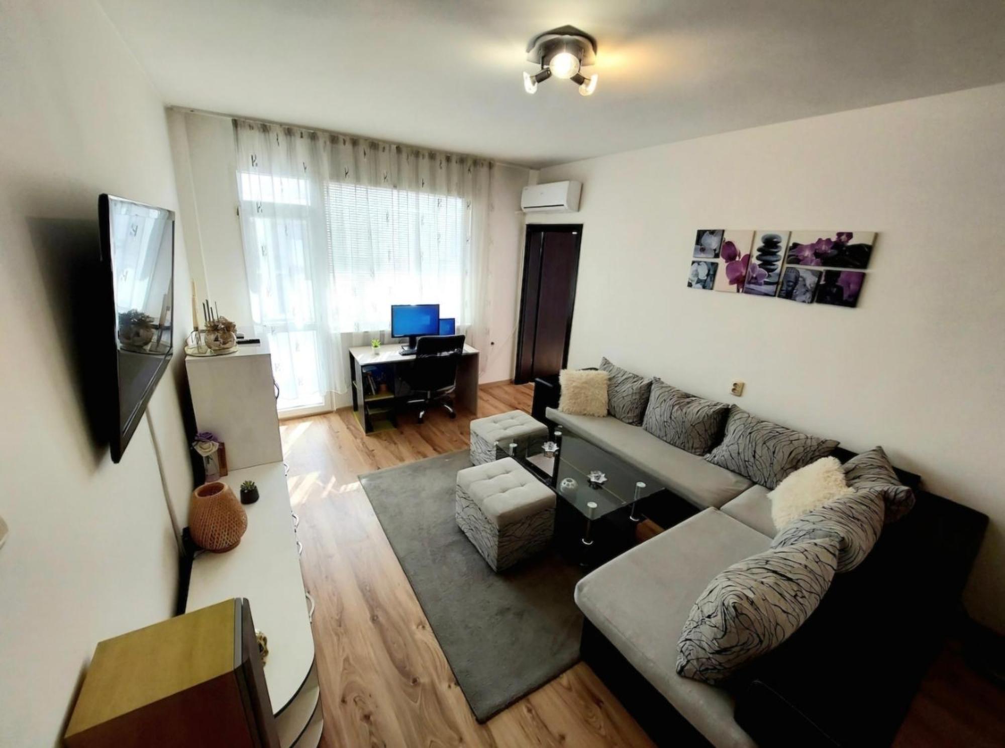 3 Rooms Apartment, Top Center, 1St Floor, Aubg, Free Parking, Pc I5 Ssd, 3 Led Tvs 200 Channels, Wifi, Terrace, Easy-Late Check-In, Stay Before Greece Blagoevgrad Esterno foto